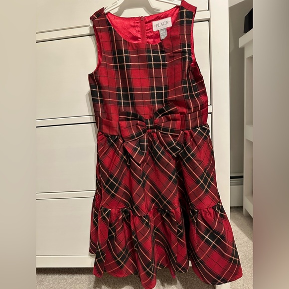 Girls size 6x/7 children’s place red plaid holiday dress with matching headband - Picture 4 of 4